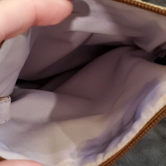 Fun mini Coach crossbody - Picture 5 of 8